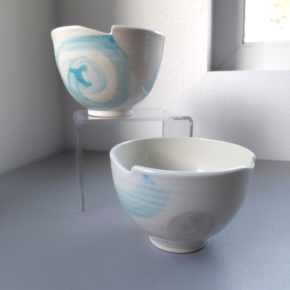 VTG Studio Asian Glazed Studio Pottery Japanese Rice Ramen Bowl Blue Beige Sign